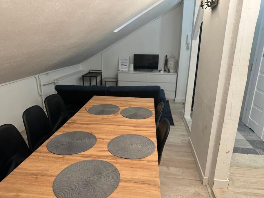 Chillout 4 Bedrooms Leilighet Warszawa
