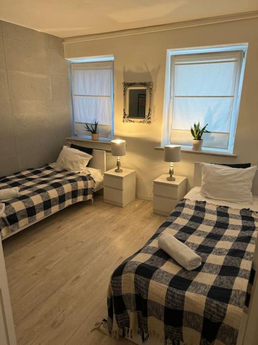 Chillout 4 Bedrooms Leilighet Warszawa